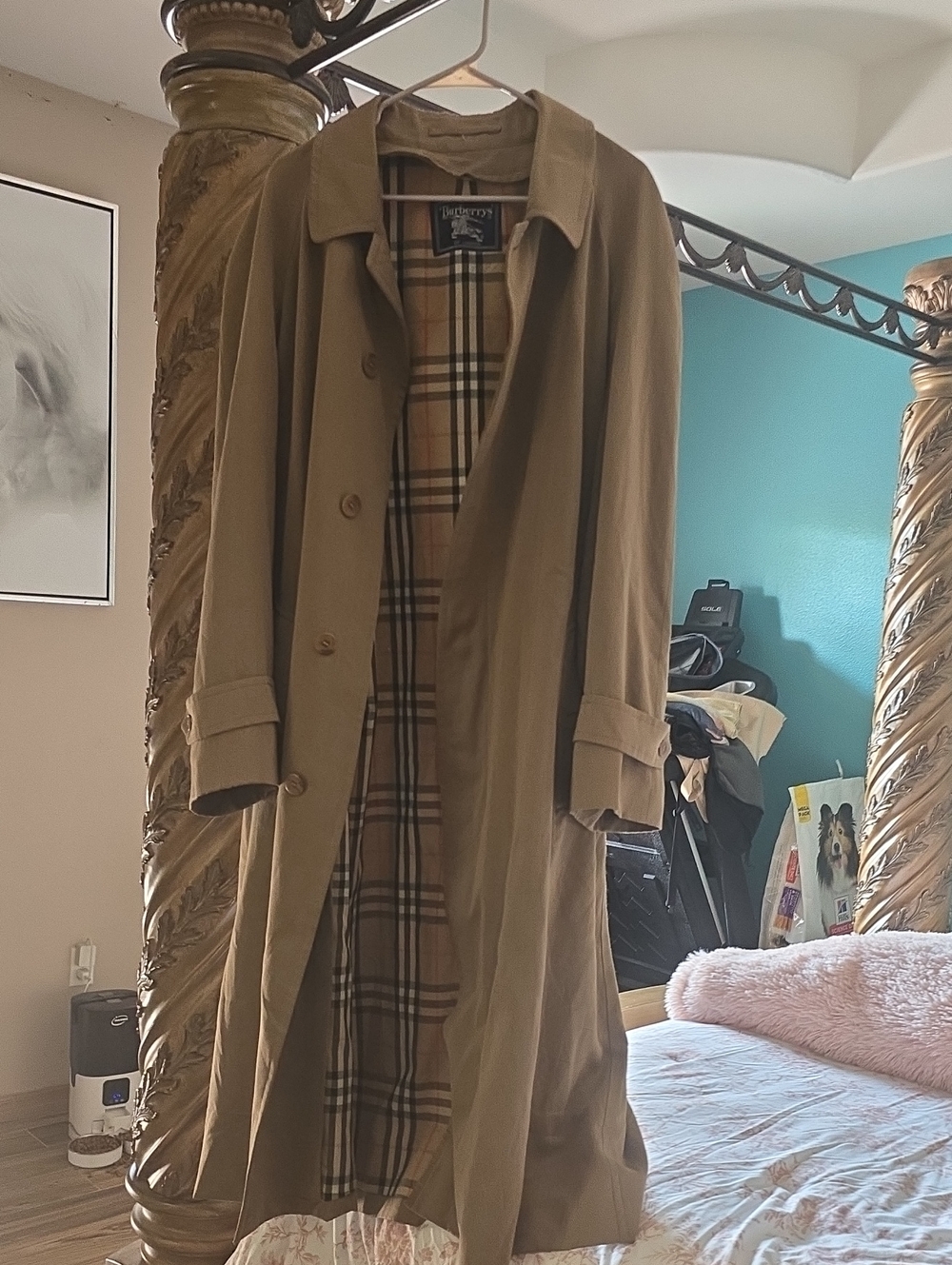 Burberry Tan Trench Coat with Signature Plaid Lining